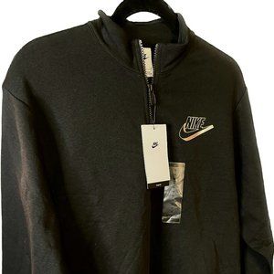 Nike Womens Easy Fleece Half-Zip T in Black